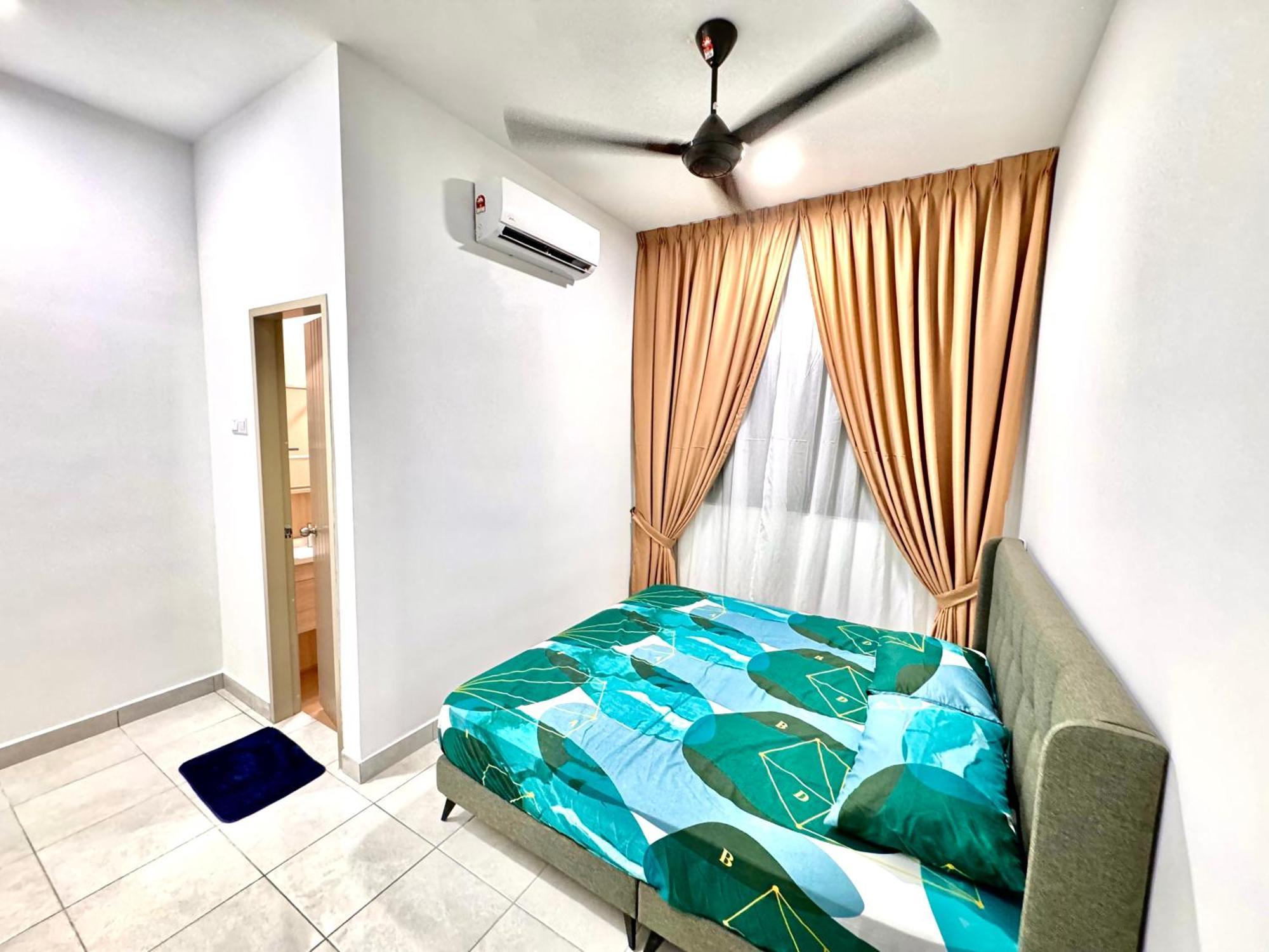 Youth Pool View Near Airport Aeon Usim Inti * Nilai